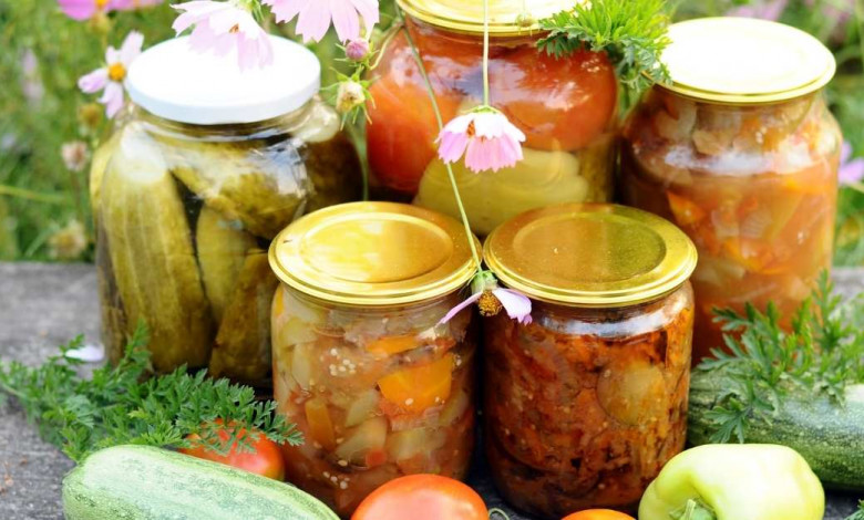 Safe home canning tips and guidelines https://organicgardeningeek.com